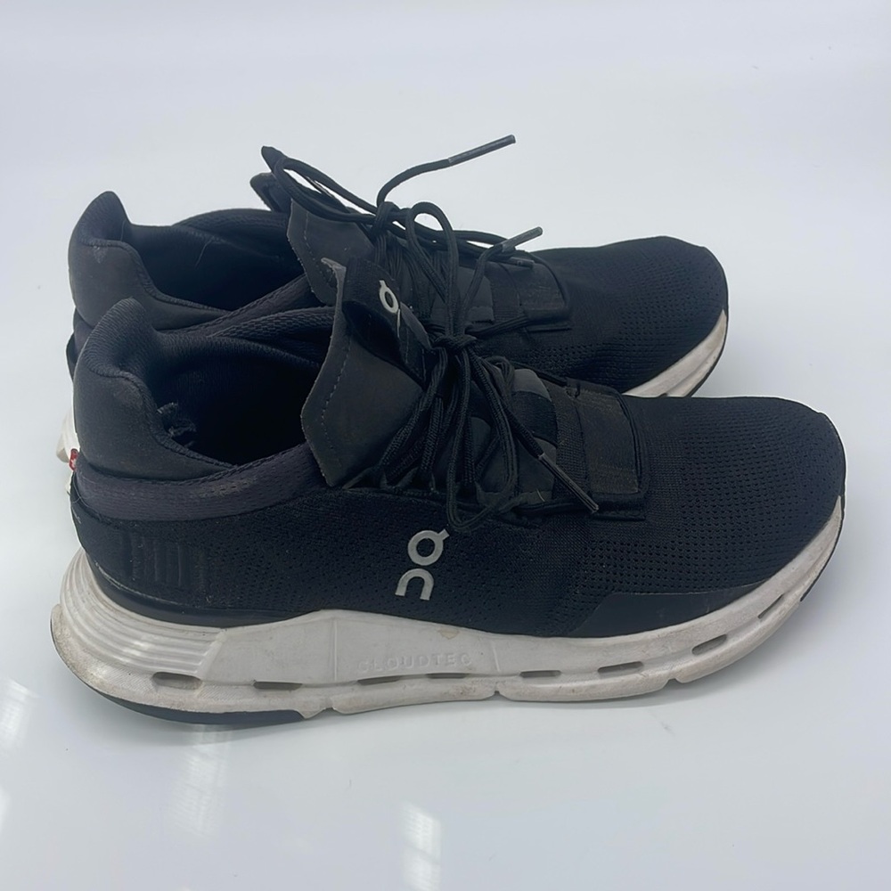 On cloud black sneakers (cloud nova - women’s size 8)